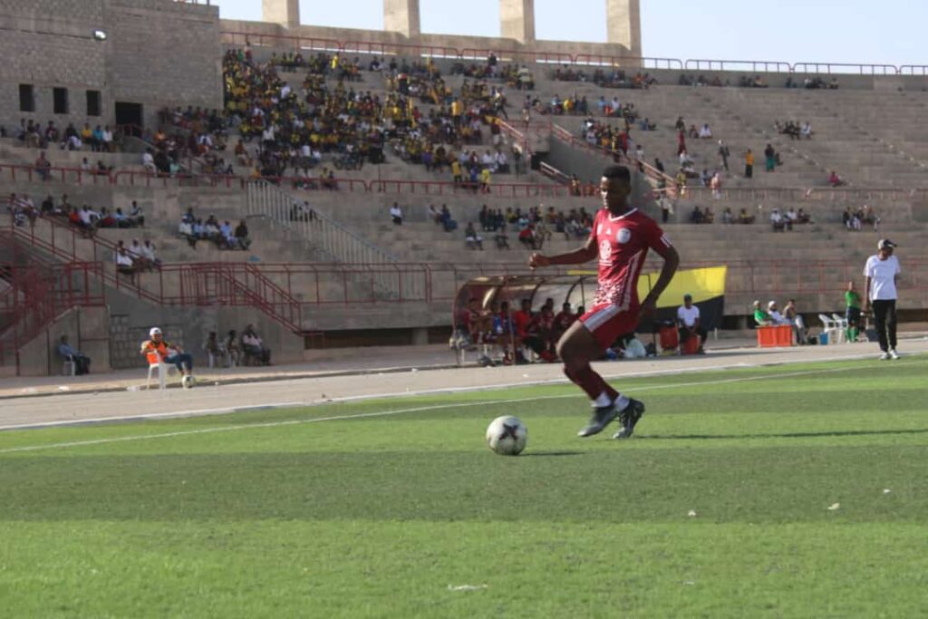 نادي اتحاد سيئون ينتصر بهدف دون مقابل لنادي الريان بساه نادي اتحاد سيئون ينتصر بهدف دون مقابل لنادي الريان بساه