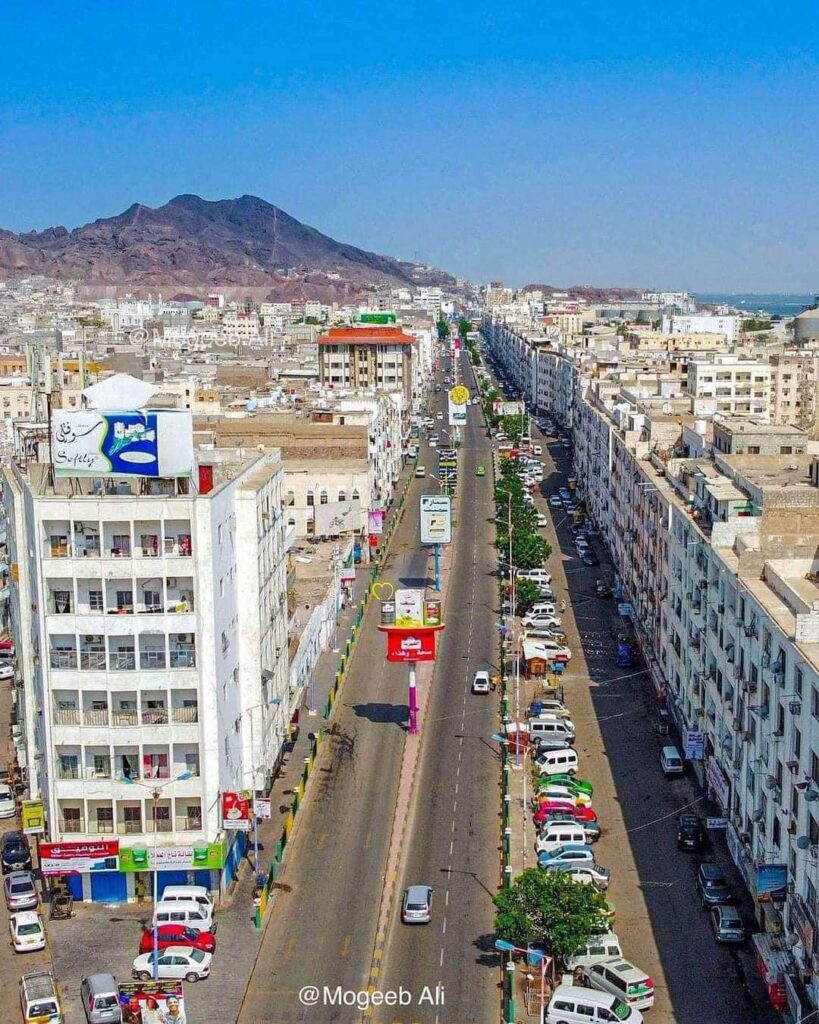 سلطة العاصمة عدن تصدر توجيهاتها للأمن وعدد من المكاتب الحكومية بمنع هذا الأمر سلطة العاصمة عدن تصدر توجيهاتها للأمن وعدد من المكاتب الحكومية بمنع هذا الأمر