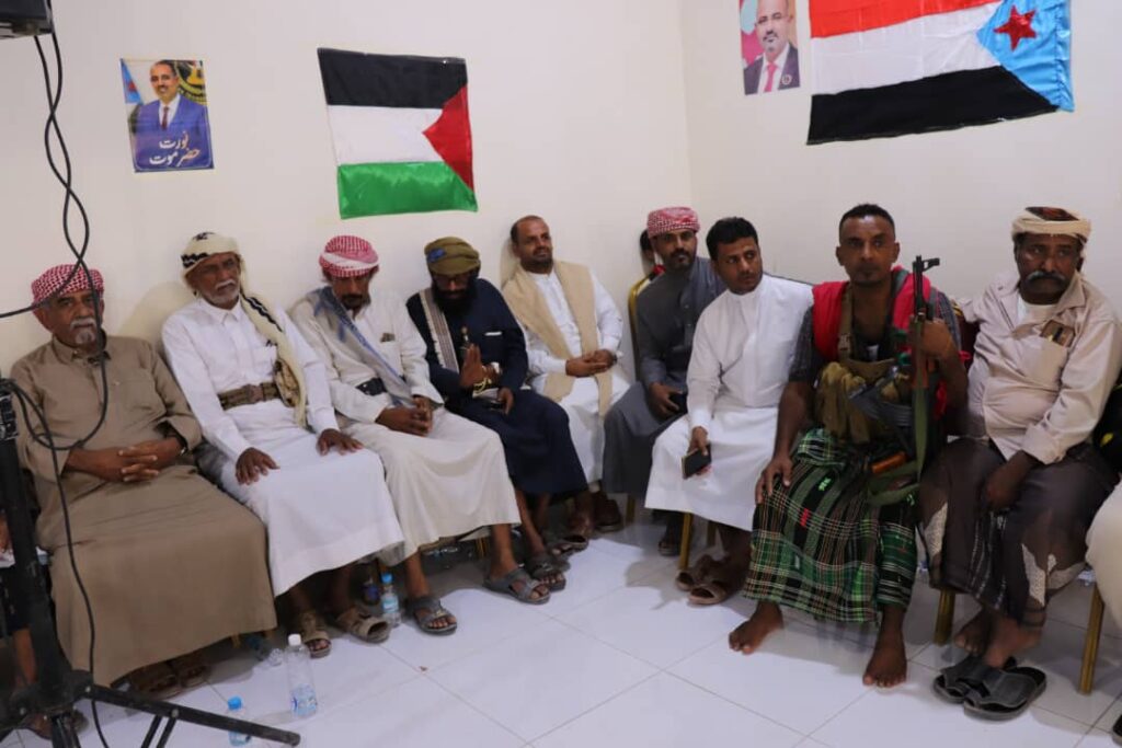 برعاية الرئيس الزبيدي إنعقاد اللقاء التشاوري الموسع لمشائخ وأبناء مناطق نهد "شاهد الصور" برعاية الرئيس الزبيدي إنعقاد اللقاء التشاوري الموسع لمشائخ وأبناء مناطق نهد "شاهد الصور"