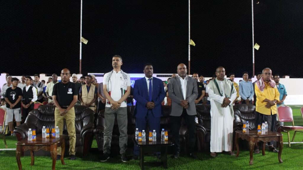 الوكيل باضاوي يفتتح ملاعب العمودي الرياضية بالمكلا "صور" الوكيل باضاوي يفتتح ملاعب العمودي الرياضية بالمكلا "صور"