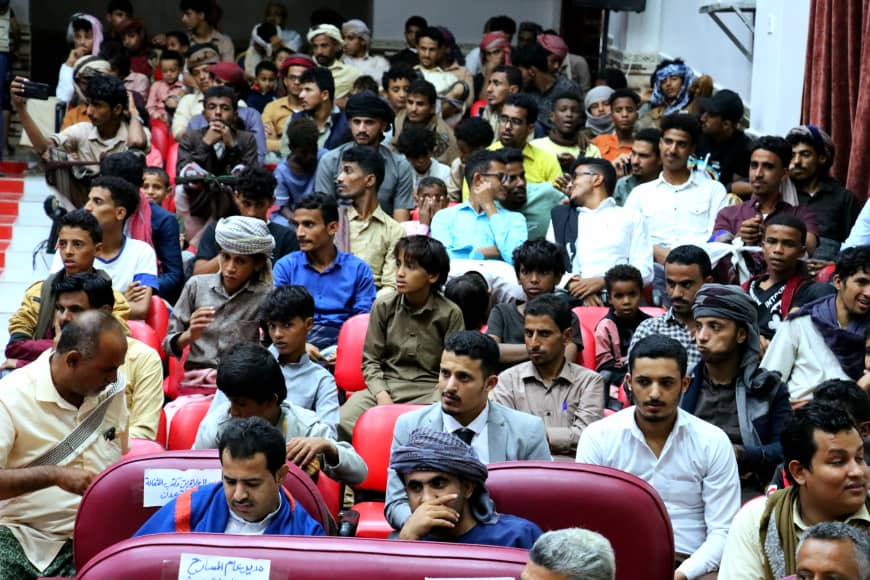 شبوة" تحتفل باختتام فعاليات المهرجان الرابع للتراث والفنون . شبوة" تحتفل باختتام فعاليات المهرجان الرابع للتراث والفنون .