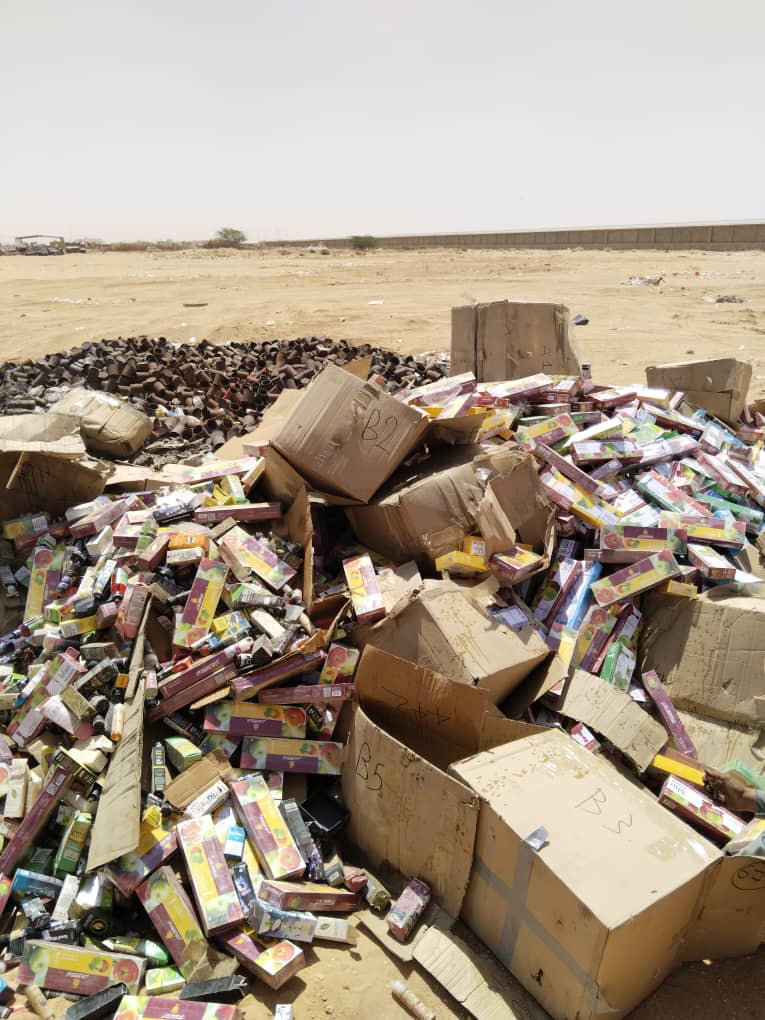 إدارة جمرك منفذ الوديعة توقف بضائع محظورة، وتتلف أخرى خلال شهري سبتمبر وأكتوبر من هذا العام 2023م إدارة جمرك منفذ الوديعة توقف بضائع محظورة، وتتلف أخرى خلال شهري سبتمبر وأكتوبر من هذا العام 2023م