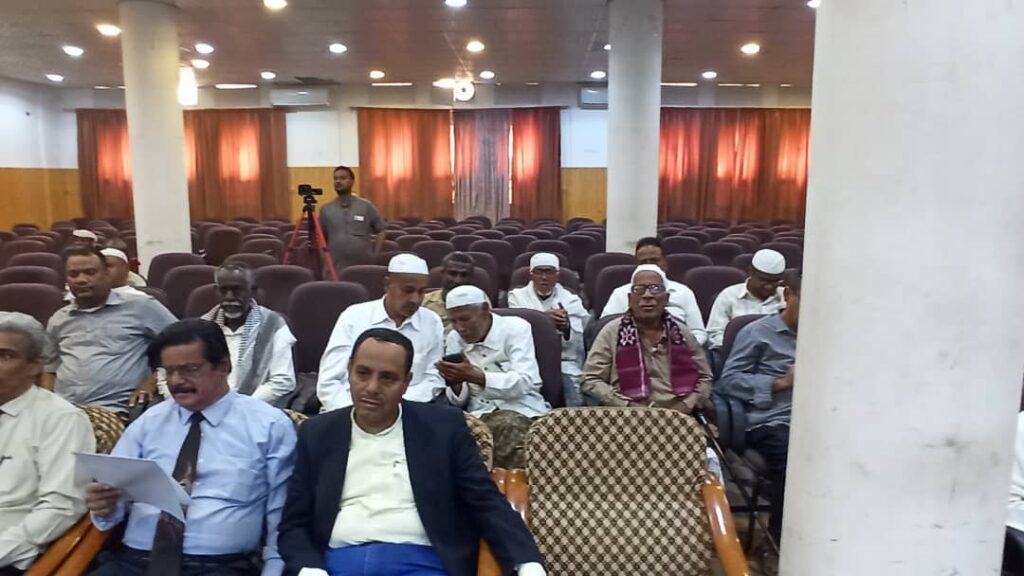 ندوة علمية بسيئون عن دور إذاعة سيئون في احياء التراث الشعبي بمناسبة ذكرى تأسيسها الخمسين ندوة علمية بسيئون عن دور إذاعة سيئون في احياء التراث الشعبي بمناسبة ذكرى تأسيسها الخمسين
