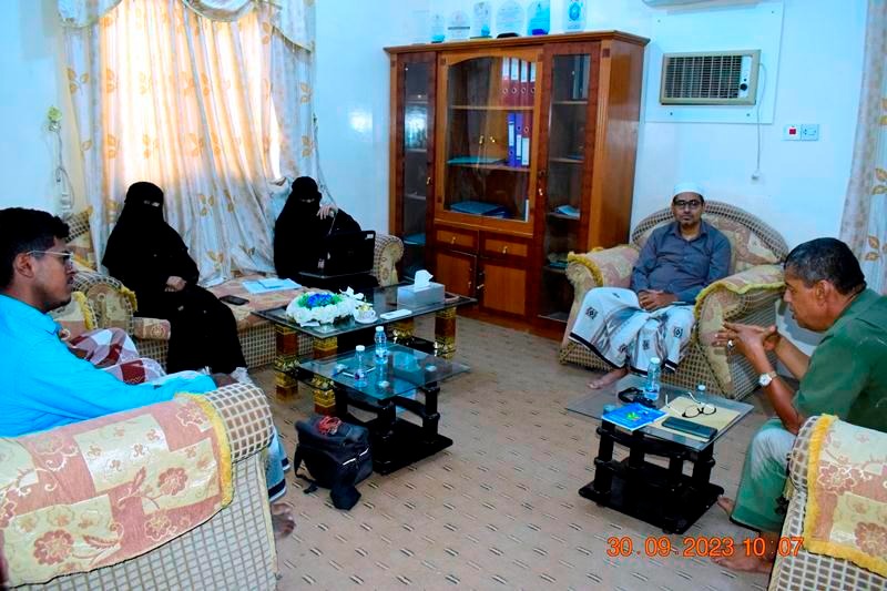 في اجتماعها الدوري مؤسسة الصندوق الخيري فرع حضرموت الوادي والصحراء تقف امام جملة من القضايا المتعلقة بنشاطها في اجتماعها الدوري مؤسسة الصندوق الخيري فرع حضرموت الوادي والصحراء تقف امام جملة من القضايا المتعلقة بنشاطها