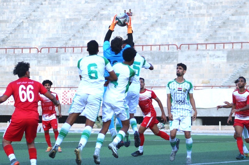 شعب حضرموت يقسو على اليرموك بأربعة اهداف في الدوري العام تجمع سيئون شعب حضرموت يقسو على اليرموك بأربعة اهداف في الدوري العام تجمع سيئون