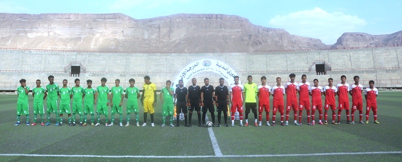 فحمان يفوز على شعب إب بالأربعة ويتصدر مجموعة سيئون مؤقتا فحمان يفوز على شعب إب بالأربعة ويتصدر مجموعة سيئون مؤقتا