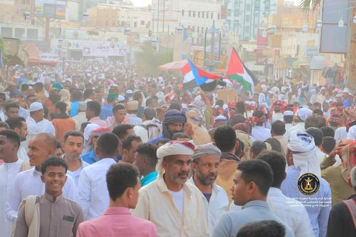 مطلع المطالع يجمع أبناء حضرموت في سيئون برعاية الزبيدي مطلع المطالع يجمع أبناء حضرموت في سيئون برعاية الزبيدي