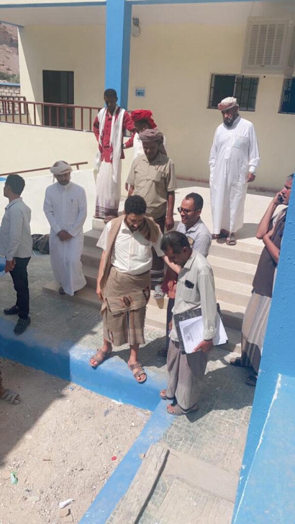 إجراء عملية الاستلام الإبتدائي لمدرسة عصم الأساسية بمديرية السوم "شاهد الصور" إجراء عملية الاستلام الإبتدائي لمدرسة عصم الأساسية بمديرية السوم "شاهد الصور"