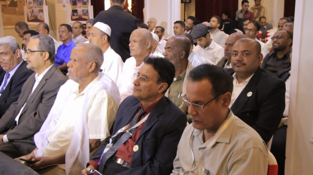 ضمن فعاليات الاحتفال بذكرى مرور خمسين عاماً على تأسيس إذاعة سيئون .. وكيل المحافظة ونائب وزير الإعلام يدشنان الملتقى الإعلامي الوطني "الإعلام والمجتمع المحلي" ضمن فعاليات الاحتفال بذكرى مرور خمسين عاماً على تأسيس إذاعة سيئون .. وكيل المحافظة ونائب وزير الإعلام يدشنان الملتقى الإعلامي الوطني "الإعلام والمجتمع المحلي"