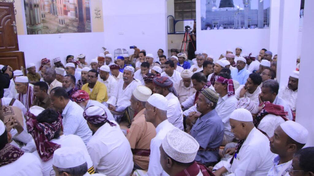 الوكيل العامري يشارك أبناء حضرموت فعاليات مطلع المطالع المتزامن مع حولية الإمام الحبشي بسيئون الوكيل العامري يشارك أبناء حضرموت فعاليات مطلع المطالع المتزامن مع حولية الإمام الحبشي بسيئون