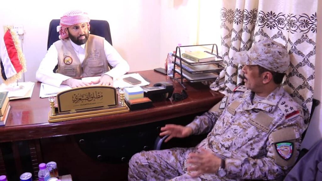 قيادة الدعم والاسناد تسلم محطة تحلية متكاملة للمياه الشرب لميناء الوديعة البري قيادة الدعم والاسناد تسلم محطة تحلية متكاملة للمياه الشرب لميناء الوديعة البري