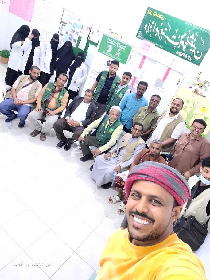 المدير العام السماحي يدشن في مستشفى السوم عمل عيادة المخيم الطبي المجاني لطب العيون وجراحتها الذي تنفذه مؤسسة البصر الخيرية العالمية المدير العام السماحي يدشن في مستشفى السوم عمل عيادة المخيم الطبي المجاني لطب العيون وجراحتها الذي تنفذه مؤسسة البصر الخيرية العالمية