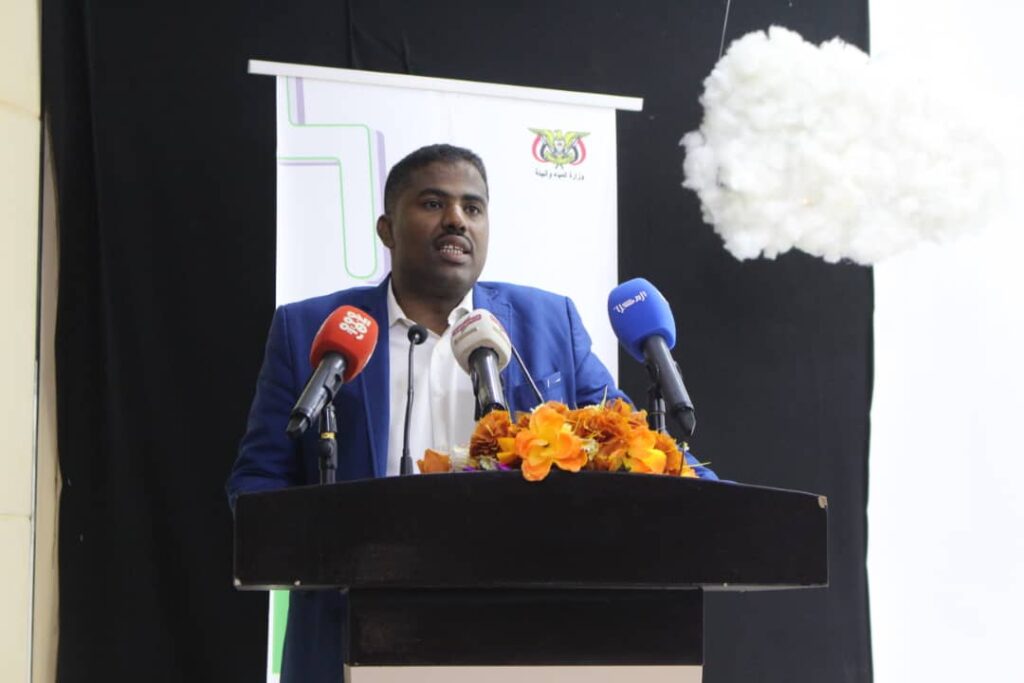 الوكيل باضاوي يفتتح أعمال مؤتمر الشباب المحلي للمناخ الوكيل باضاوي يفتتح أعمال مؤتمر الشباب المحلي للمناخ