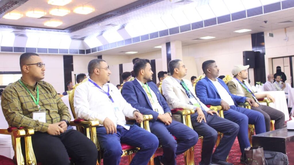 الوكيل باضاوي يفتتح أعمال مؤتمر الشباب المحلي للمناخ الوكيل باضاوي يفتتح أعمال مؤتمر الشباب المحلي للمناخ
