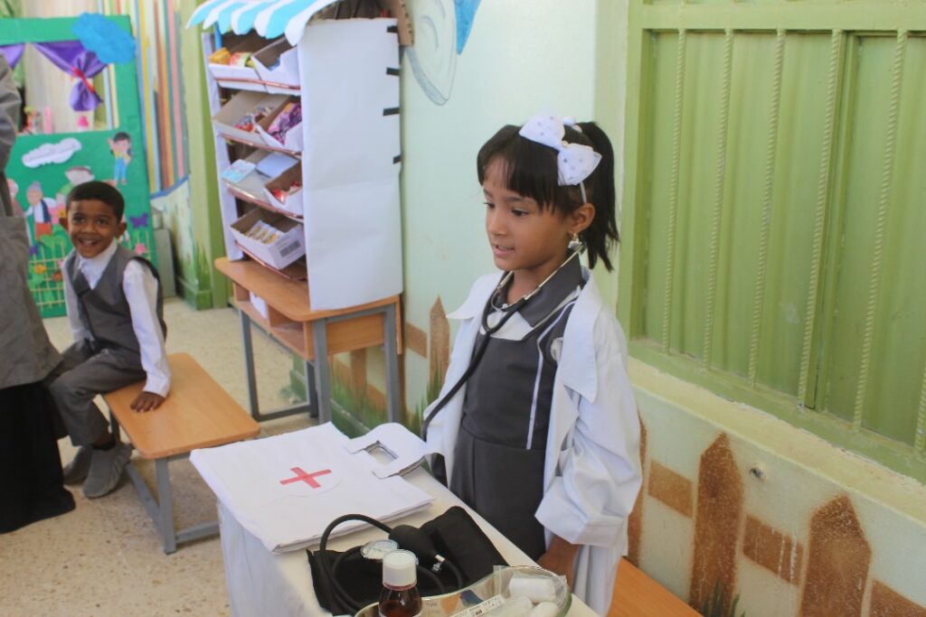 روضة الطفل بتاربة تختتم فعاليات الأسبوع الثقافي بمناسبة يوم الطفولة العالمي روضة الطفل بتاربة تختتم فعاليات الأسبوع الثقافي بمناسبة يوم الطفولة العالمي