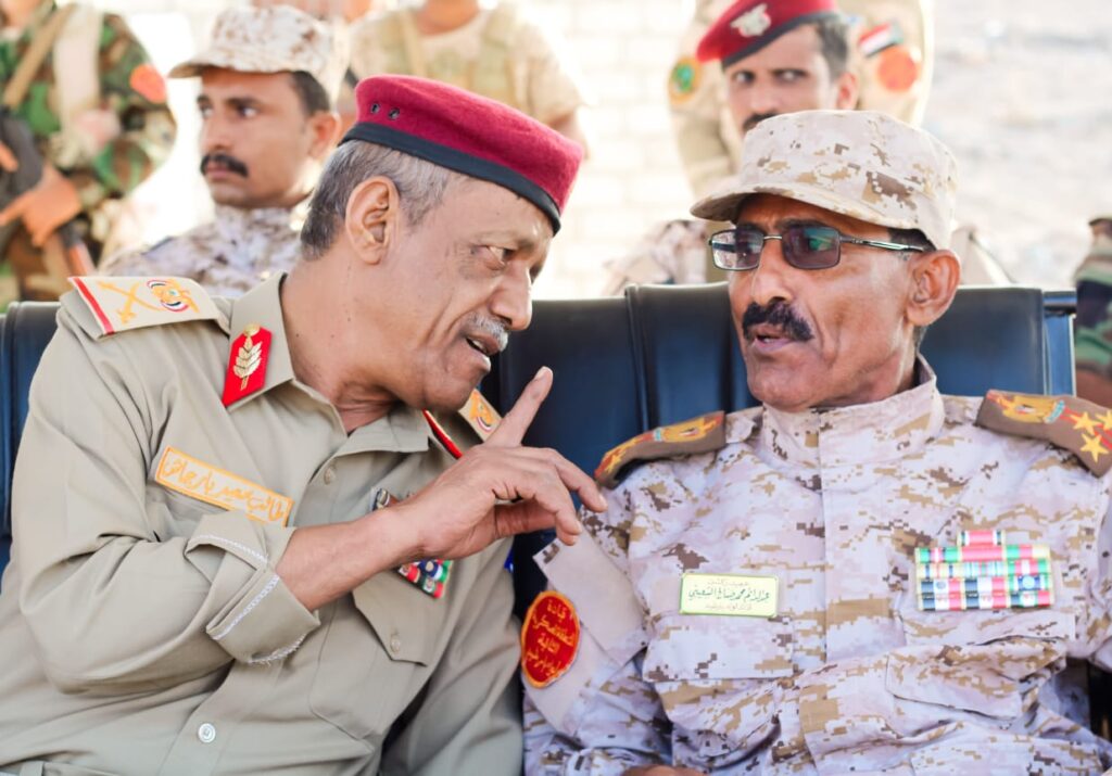 "لواء بارشيد" .. يحتفل بالذكرى 56 للاستقلال بحضور قائد المنطقة العسكرية الثانية "لواء بارشيد" .. يحتفل بالذكرى 56 للاستقلال بحضور قائد المنطقة العسكرية الثانية