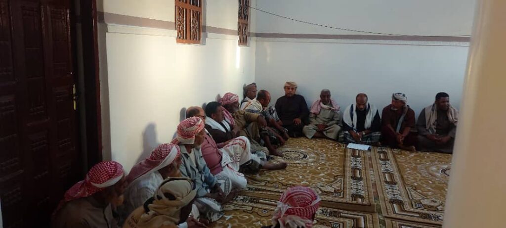قيادة حاضرة حضرموت وكندة في زيارة خاصة لقبيلة ال باواحدي بمديرية تريم "صور" قيادة حاضرة حضرموت وكندة في زيارة خاصة لقبيلة ال باواحدي بمديرية تريم "صور"