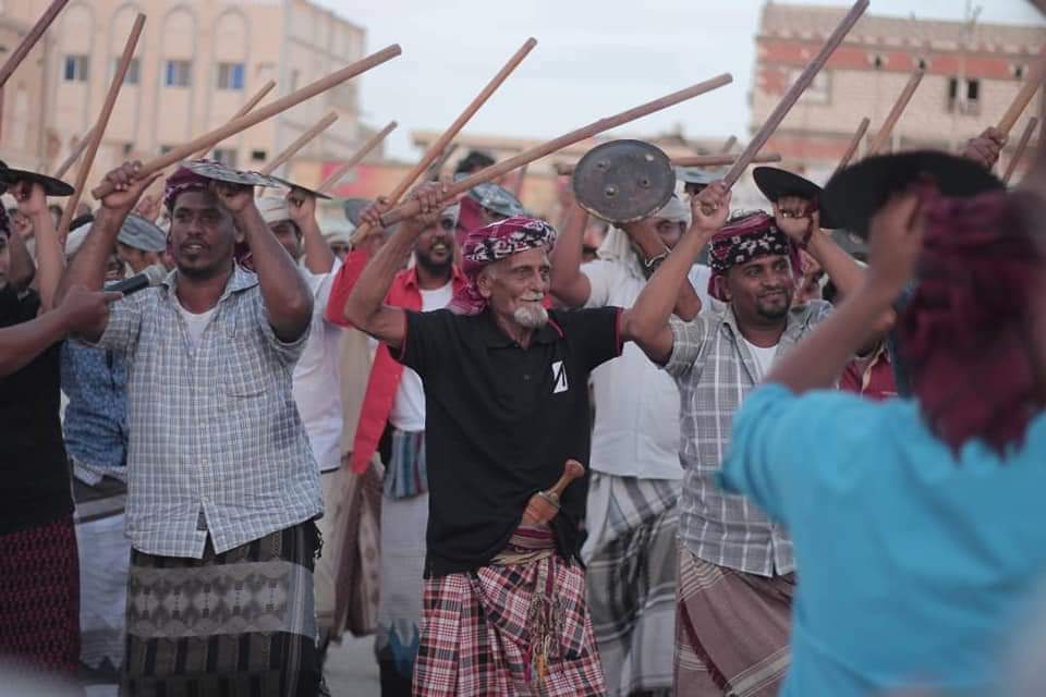 من ذكريات الهبه الحضرمية الخامسه في مدينة الشحر سجله التاريخ بحروف من نور من ذكريات الهبه الحضرمية الخامسه في مدينة الشحر سجله التاريخ بحروف من نور