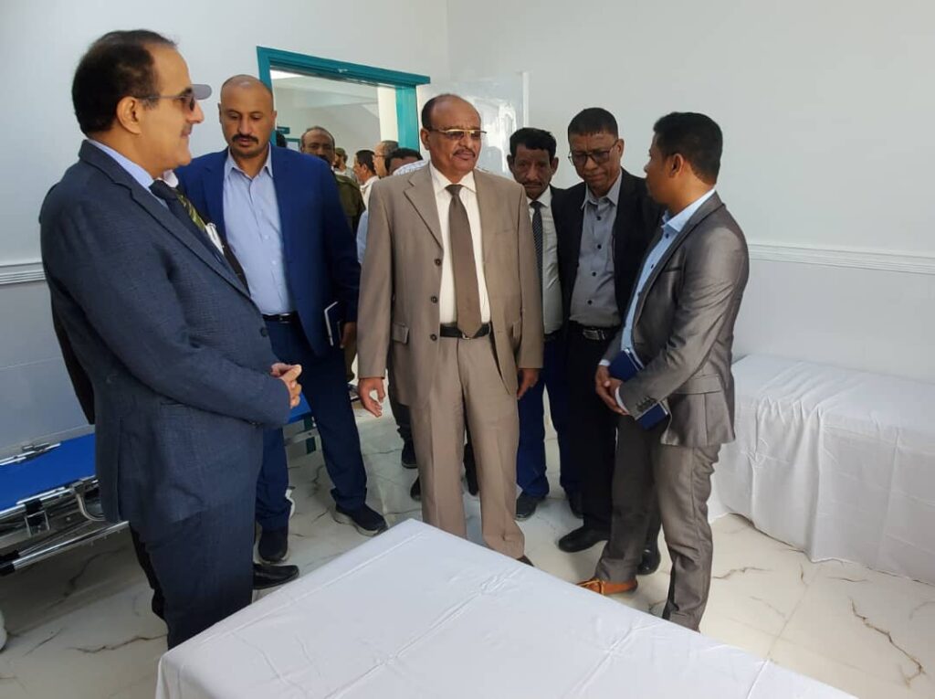 وزير الصحة ووكيل حضرموت المساعد يطلعان على مستوى الخدمات الصحية بمستشفى العوجان بالسويري وزير الصحة ووكيل حضرموت المساعد يطلعان على مستوى الخدمات الصحية بمستشفى العوجان بالسويري