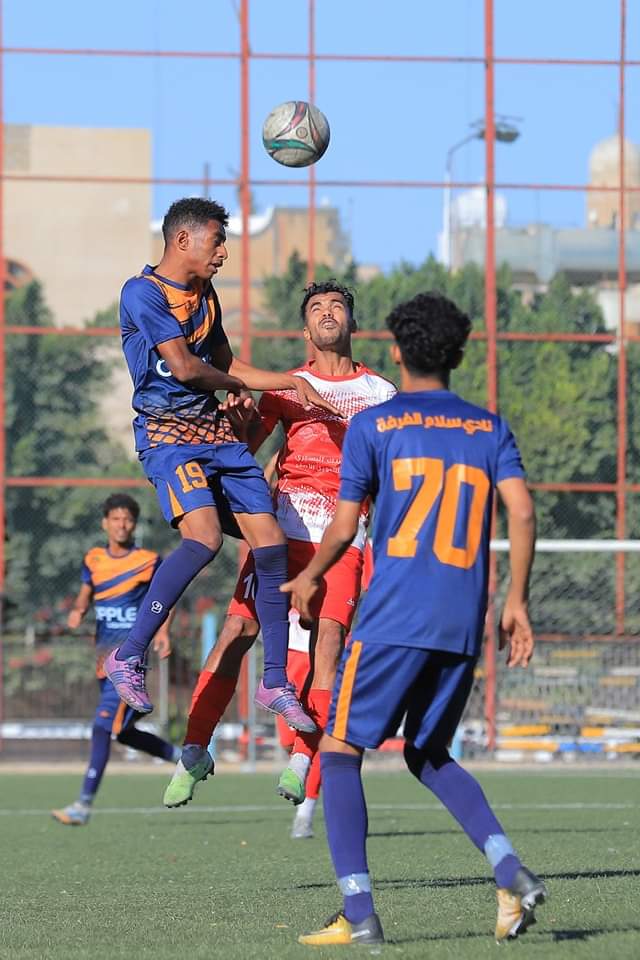 الجولة الاخيرة!! ..قطبي صنعاء في مربع الذهب .. والبطاقة الثانية اقرب لممثلي حضرموت.. العروبة يعمد هبوط سمعون .. وشعب اب في سيناريو مكرر لتفادي الهبوط من امام شعب حضرموت.. الجولة الاخيرة!! ..قطبي صنعاء في مربع الذهب .. والبطاقة الثانية اقرب لممثلي حضرموت.. العروبة يعمد هبوط سمعون .. وشعب اب في سيناريو مكرر لتفادي الهبوط من امام شعب حضرموت..