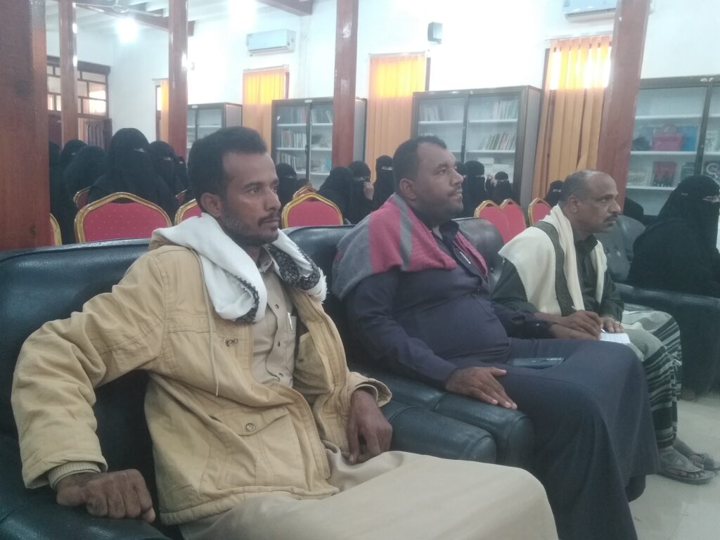 برعاية وكيل محافظة حضرموت لشئون مديريات الوادي والصحراء ومدير عام مديرية شبام يقيم إلا دارة العامة لتنمية المرأة بديوان وكيل محافظة حضرموت لشؤون مديريات الوادي والصحراء بالشراكة مع مؤسسة الضمير الخيرية الاجتماعية المعرض الختامي لمهرجان دورة "الخوص حرفة و موروث ثقافي" برعاية وكيل محافظة حضرموت لشئون مديريات الوادي والصحراء ومدير عام مديرية شبام يقيم إلا دارة العامة لتنمية المرأة بديوان وكيل محافظة حضرموت لشؤون مديريات الوادي والصحراء بالشراكة مع مؤسسة الضمير الخيرية الاجتماعية المعرض الختامي لمهرجان دورة "الخوص حرفة و موروث ثقافي"