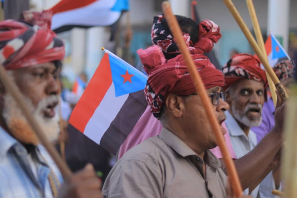 برعاية الرئيس القائد عيدروس الزبيدي ..عدة الالعاب الشعبية الشبواني بمدينة القطن تقيم مطلعها السنوي وسط حضور جماهيري حاشد "شاهد الصور" برعاية الرئيس القائد عيدروس الزبيدي ..عدة الالعاب الشعبية الشبواني بمدينة القطن تقيم مطلعها السنوي وسط حضور جماهيري حاشد "شاهد الصور"