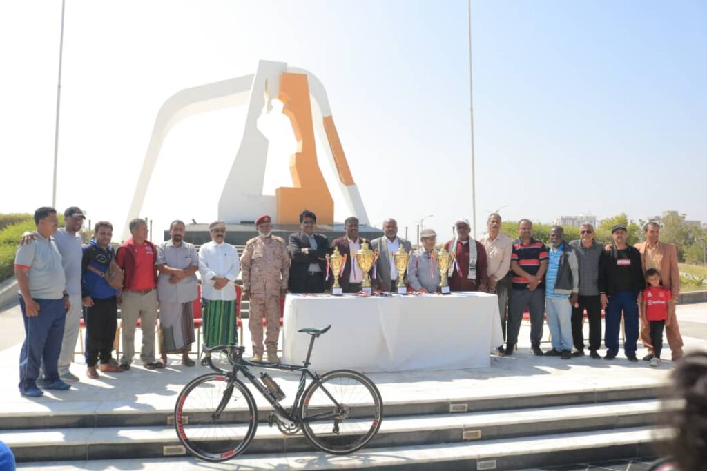 في اختتام بطولة الجمهورية للدراجات بالمكلا..لاعبوا منتخب وادي حضرموت يواصلون تالقهم ويحصدون معظم ميداليات البطولة "شاهد الصور" في اختتام بطولة الجمهورية للدراجات بالمكلا..لاعبوا منتخب وادي حضرموت يواصلون تالقهم ويحصدون معظم ميداليات البطولة "شاهد الصور"