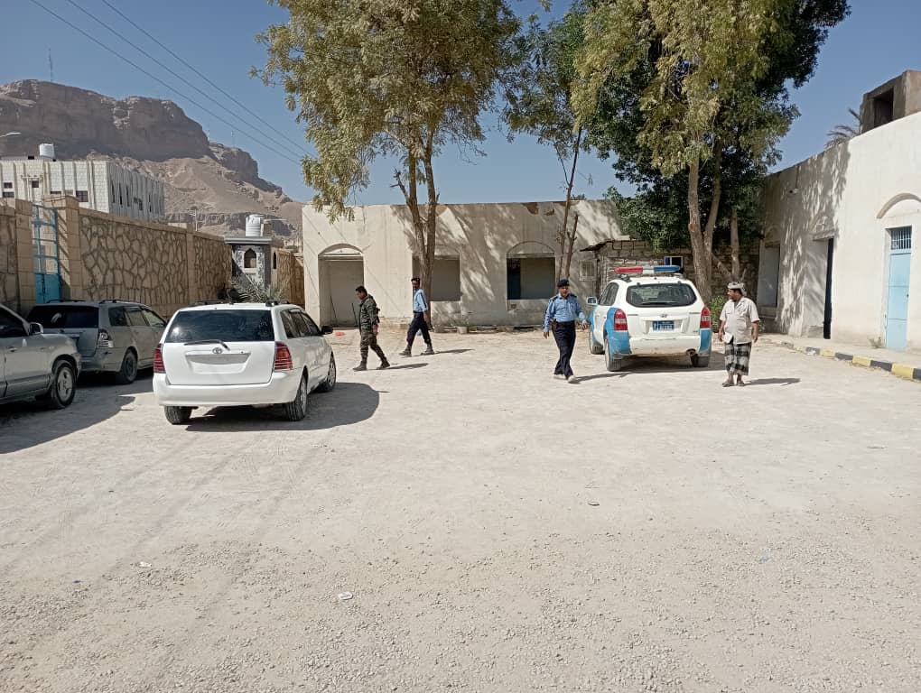 مرور القطن يعود من الصفر بجهود جبارة من قبل المدير الشبيبي الذي بذل جهود كبيرة في عودة الحياة إلي اداره مرور القطن "شاهد الصور" مرور القطن يعود من الصفر بجهود جبارة من قبل المدير الشبيبي الذي بذل جهود كبيرة في عودة الحياة إلي اداره مرور القطن "شاهد الصور"