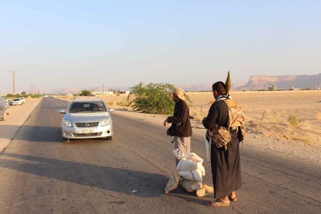 شاهد بالصور .. أبناء محافظة حضرموت يدشنون ملتقى ومطارح أبناء المحافظة للمطالبة بتخفيض أسعار المشتقات النفطية شاهد بالصور .. أبناء محافظة حضرموت يدشنون ملتقى ومطارح أبناء المحافظة للمطالبة بتخفيض أسعار المشتقات النفطية