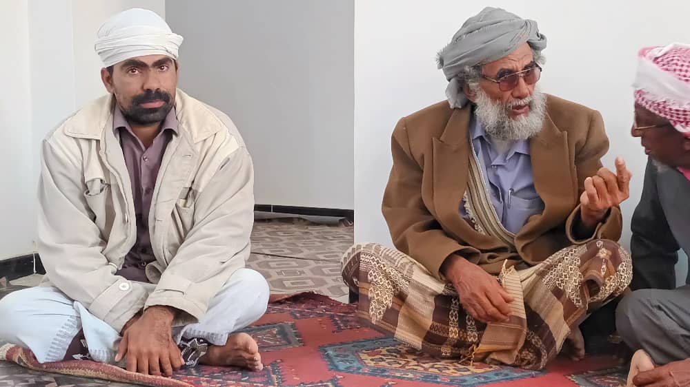 رئيس مجلس شباب حضرموت المحامي الاستاذ سالم بن عطوفة التميمي يعقد الاجتماع الثالث مع رئاسة المجلس واعضاء اللجان المشكلة رئيس مجلس شباب حضرموت المحامي الاستاذ سالم بن عطوفة التميمي يعقد الاجتماع الثالث مع رئاسة المجلس واعضاء اللجان المشكلة