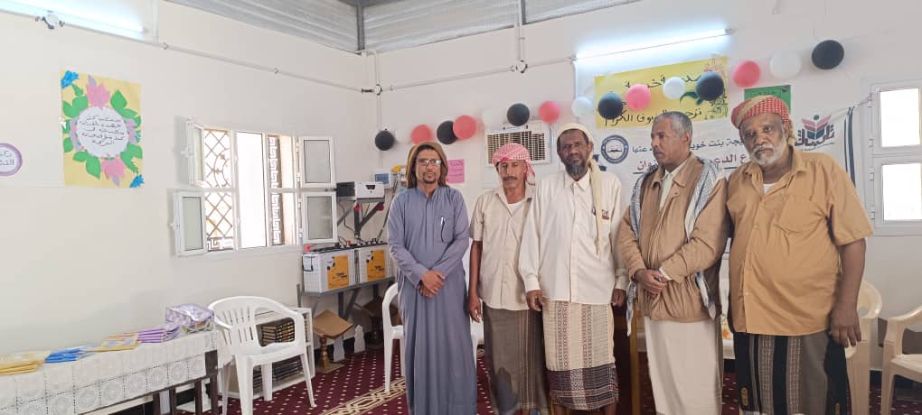 رئيس مؤسسة تاربه التنمويه الخيريه بتاربةيفتتح معرض الاسبوع الدعوي الثاني رئيس مؤسسة تاربه التنمويه الخيريه بتاربةيفتتح معرض الاسبوع الدعوي الثاني
