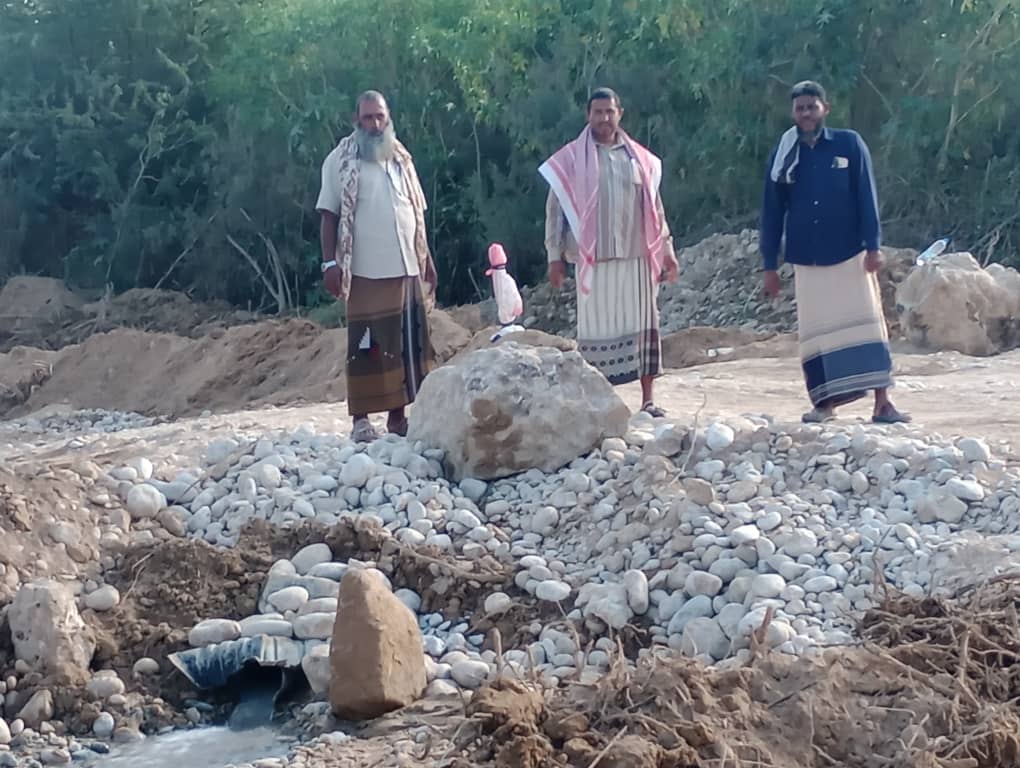 ردم وصيانة طريق الوادي الرابط بين مناطق السيلة و نحب ومناطق غيل بن يمين الأخرى برعاية السلطة المحلية ومؤتمر حضرموت الجامع بالمديرية وتنفيذ مؤسسة المعالي التنموية الخيرية بغيل بن يمين "شاهد الصور" ردم وصيانة طريق الوادي الرابط بين مناطق السيلة و نحب ومناطق غيل بن يمين الأخرى برعاية السلطة المحلية ومؤتمر حضرموت الجامع بالمديرية وتنفيذ مؤسسة المعالي التنموية الخيرية بغيل بن يمين "شاهد الصور"