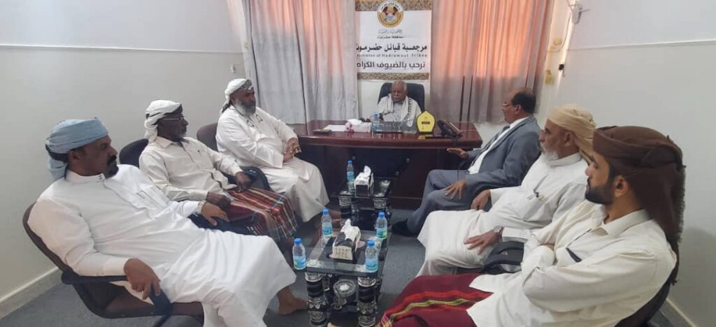 رئيس تحضيرية المجلس الموحد للمحافظات الشرقيه التميمي يلتقي بمرجعية قبائل حضرموت رئيس تحضيرية المجلس الموحد للمحافظات الشرقيه التميمي يلتقي بمرجعية قبائل حضرموت