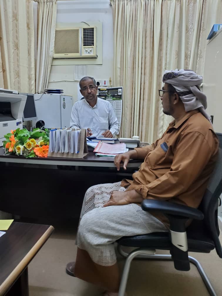 للإطلاع على سير العمل بالمركز …مدير مكتب الصحة والسكان بمديرية سيئون في زيارة للمركز الصحي الإسعافي بتاربة للإطلاع على سير العمل بالمركز …مدير مكتب الصحة والسكان بمديرية سيئون في زيارة للمركز الصحي الإسعافي بتاربة