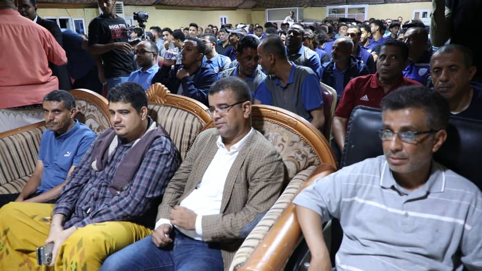 محافظ حضرموت يلتقي بعثات أندية شعب وتضامن حضرموت وأهلي ووحدة صنعاء المشاركين في نهائيات الدوري محافظ حضرموت يلتقي بعثات أندية شعب وتضامن حضرموت وأهلي ووحدة صنعاء المشاركين في نهائيات الدوري