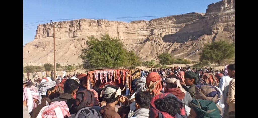 بحضور رسمي وشعبي كبير تشييع جثمان الشهيد "همام بلعبيد" بمسقط رأسه بمديرية رخية "شاهد الصور" بحضور رسمي وشعبي كبير تشييع جثمان الشهيد "همام بلعبيد" بمسقط رأسه بمديرية رخية "شاهد الصور"
