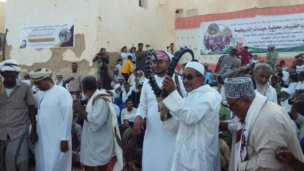 مدينة عينات التاريخية تحتفل بعودة رجال القناصة "شاهد الصور" مدينة عينات التاريخية تحتفل بعودة رجال القناصة "شاهد الصور"