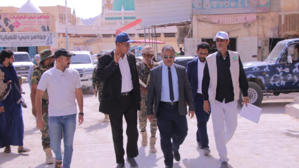 مشروع الأشغال العامة بالمنطقة الفرعية حضرموت و المهرة و سقطرى نفذ عددا من المشاريع المتنوعة في مختلف المناطق و المديريات المستهدفة خلال العام 2023 م ويتوقع تنفيذ مشاريع جديدة ضمن خطة العام 2024م مشروع الأشغال العامة بالمنطقة الفرعية حضرموت و المهرة و سقطرى نفذ عددا من المشاريع المتنوعة في مختلف المناطق و المديريات المستهدفة خلال العام 2023 م ويتوقع تنفيذ مشاريع جديدة ضمن خطة العام 2024م