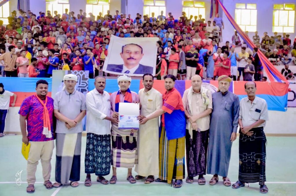 رابطة جماهير نادي سيؤن الوفية تقيم لمسة وفاء لأهل الوفاء "الصوة تتحدث" رابطة جماهير نادي سيؤن الوفية تقيم لمسة وفاء لأهل الوفاء "الصوة تتحدث"