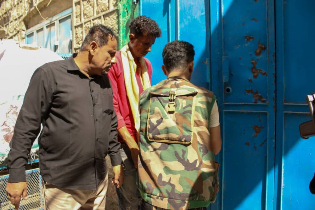 بتوجهيات المدير العام لمكتب وزارة الأشغال العامة والطرق بساحل حضرموت بتوجهيات المدير العام لمكتب وزارة الأشغال العامة والطرق بساحل حضرموت