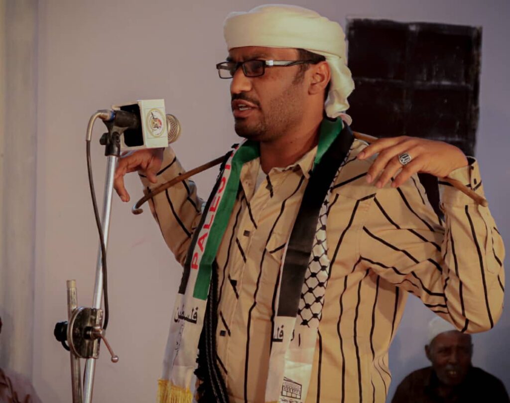 الحراك الثوري الجنوبي بحضرموت يقيم أمسية شعرية بالقطن تضامنا مع أهلنا بغزة وفلسطين وتنديداً بتدهور الأوضاع المعيشية "شاهد الصور" الحراك الثوري الجنوبي بحضرموت يقيم أمسية شعرية بالقطن تضامنا مع أهلنا بغزة وفلسطين وتنديداً بتدهور الأوضاع المعيشية "شاهد الصور"