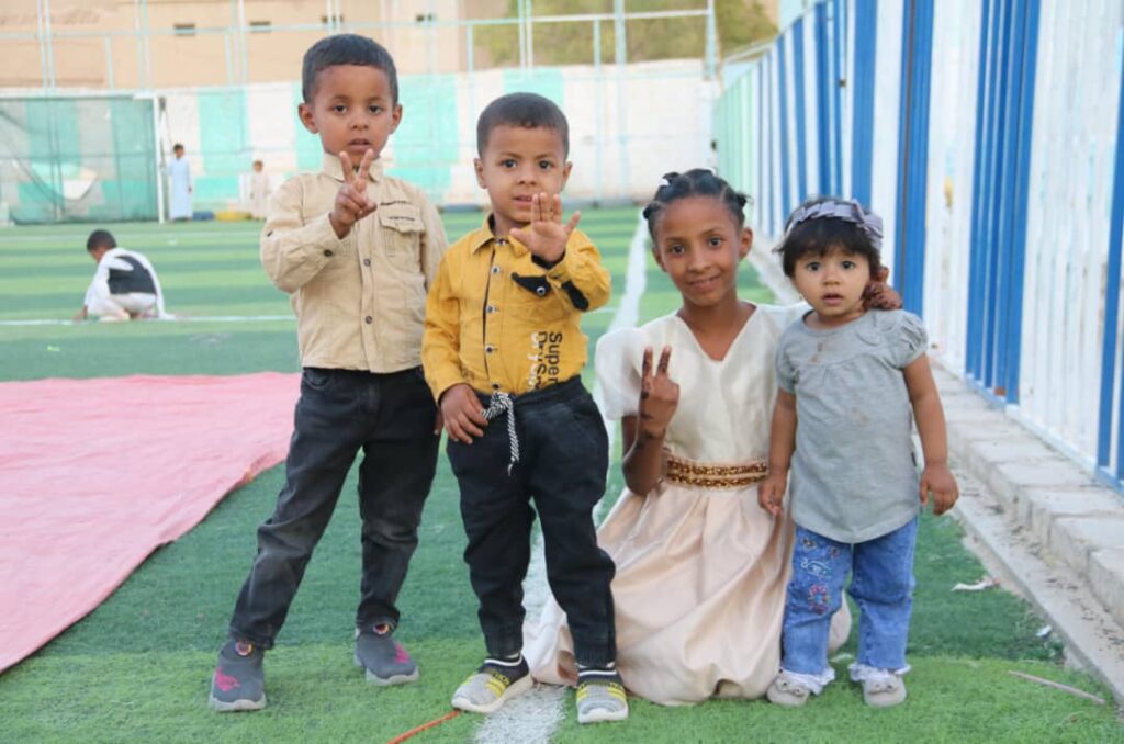 برعاية مؤسسة غيث التنموية الخيرية مؤسسة حضرموت لمكافحة السرطان "أمل"بالقطن تنظم الحفل الخيري السنوي لأطفال السرطان"شاهد الصور" برعاية مؤسسة غيث التنموية الخيرية مؤسسة حضرموت لمكافحة السرطان "أمل"بالقطن تنظم الحفل الخيري السنوي لأطفال السرطان"شاهد الصور"