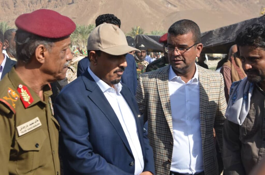 برعاية الأستاذ / مبخوت مبارك بن ماضي محافظ محافظة حضرموت .. صندوق النظافة والتحسين بساحل حضرموت يدشن فعاليات أسبوع النظافة والبيئة بمديرية حجر للعام 2024م "شاهد الصور" برعاية الأستاذ / مبخوت مبارك بن ماضي محافظ محافظة حضرموت .. صندوق النظافة والتحسين بساحل حضرموت يدشن فعاليات أسبوع النظافة والبيئة بمديرية حجر للعام 2024م "شاهد الصور"