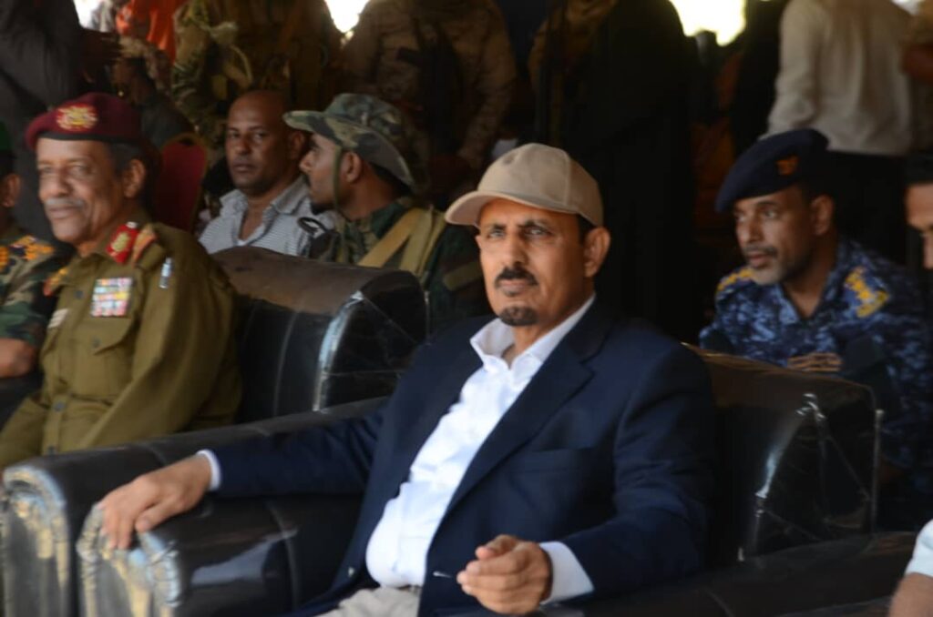 برعاية الأستاذ / مبخوت مبارك بن ماضي محافظ محافظة حضرموت .. صندوق النظافة والتحسين بساحل حضرموت يدشن فعاليات أسبوع النظافة والبيئة بمديرية حجر للعام 2024م "شاهد الصور" برعاية الأستاذ / مبخوت مبارك بن ماضي محافظ محافظة حضرموت .. صندوق النظافة والتحسين بساحل حضرموت يدشن فعاليات أسبوع النظافة والبيئة بمديرية حجر للعام 2024م "شاهد الصور"