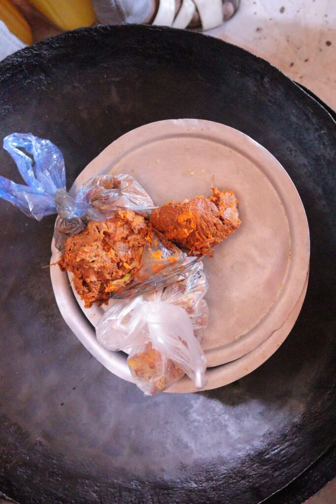 بحسب توجيهات المدير العام لمكتب وزارة الأشغال العامة والطرق بساحل حضرموت..نزول مفاجئ لمدير الإصحاح بالمحافظة لغيل باوزير وضبط مطاعم ومخبز مخالفين. "شاهد الصور" بحسب توجيهات المدير العام لمكتب وزارة الأشغال العامة والطرق بساحل حضرموت..نزول مفاجئ لمدير الإصحاح بالمحافظة لغيل باوزير وضبط مطاعم ومخبز مخالفين. "شاهد الصور"