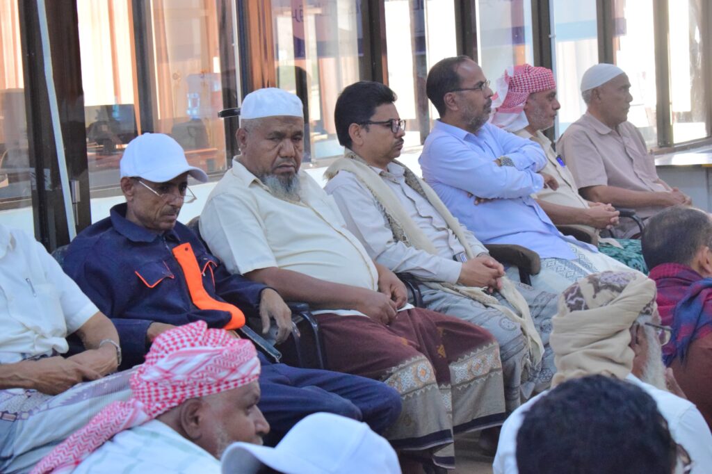 المؤسسة العامة للاتصالات بوادي حضرموت تكرم فرق التركيبات والصيانة والمركز المتميز بالمبيعات "صور" المؤسسة العامة للاتصالات بوادي حضرموت تكرم فرق التركيبات والصيانة والمركز المتميز بالمبيعات "صور"