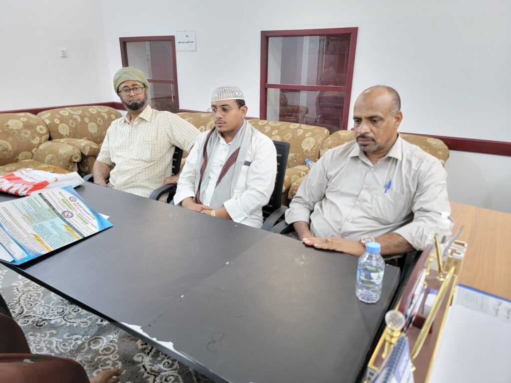 مدير عام شبام "فلهوم" يلتقي بنقابة كوادر الصحة لمناقشة أوضاع مستشفى شبام العام مدير عام شبام "فلهوم" يلتقي بنقابة كوادر الصحة لمناقشة أوضاع مستشفى شبام العام