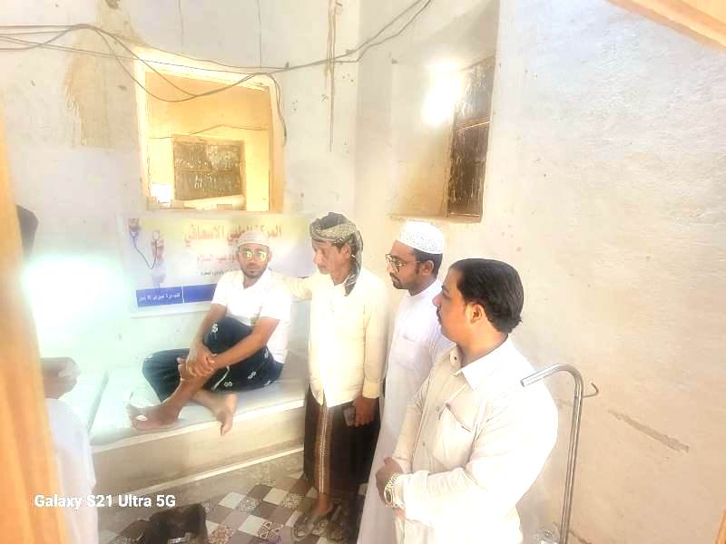العامري والعمودي يتفقدان المركز الاسعافي الصحي بشعب النبي هود بمديرية السوم بحضرموت الوادي العامري والعمودي يتفقدان المركز الاسعافي الصحي بشعب النبي هود بمديرية السوم بحضرموت الوادي