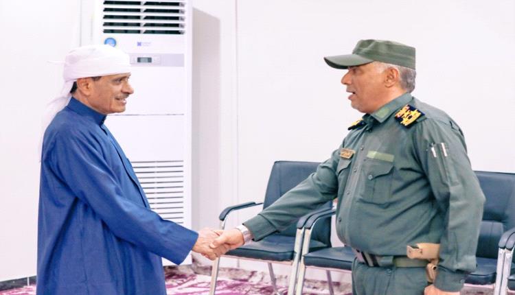اللواء البحسني يشيد بالتضحيات التي قدمها رجال الأمن والشرطة بساحل حضرموت اللواء البحسني يشيد بالتضحيات التي قدمها رجال الأمن والشرطة بساحل حضرموت