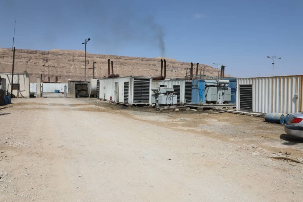 محافظ حضرموت يضع حجر الأساس لمشروع خط أبراج نقل الطاقة من المحطة الغازية (خرير -الغرف) 132 ك.ف محافظ حضرموت يضع حجر الأساس لمشروع خط أبراج نقل الطاقة من المحطة الغازية (خرير -الغرف) 132 ك.ف